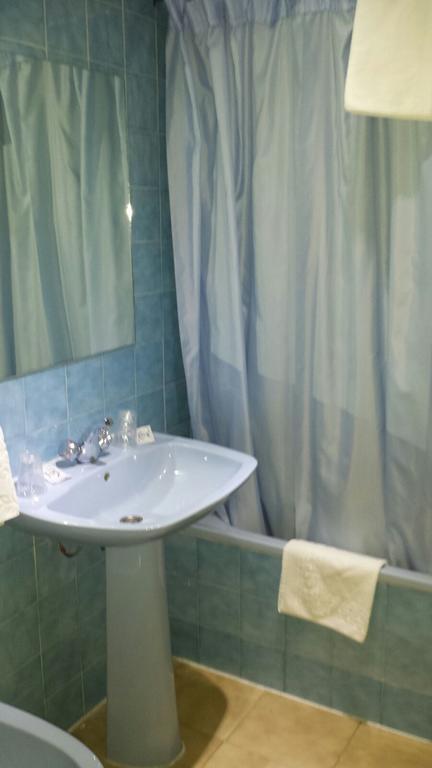 Hostal Botafumeiro Mota del Marqués Eksteriør billede