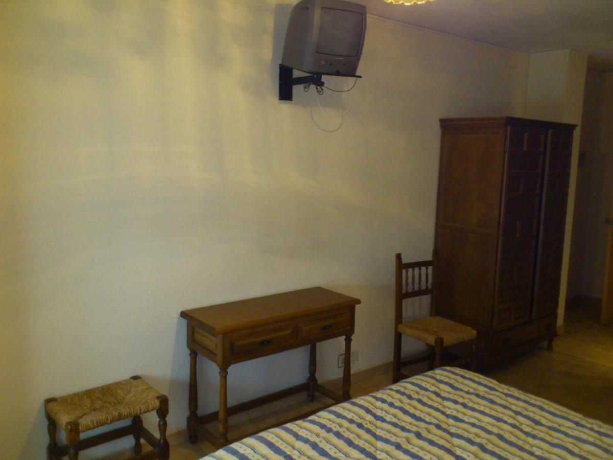 Hostal Botafumeiro Mota del Marqués Eksteriør billede